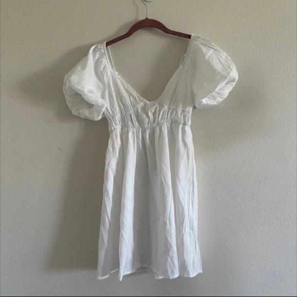 Dresses & Skirts - SHEIN XS White dress perfect for graduation wedding pictures